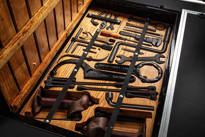 8_duesenberg-tool-kit-preston-rose-hva.jpg
