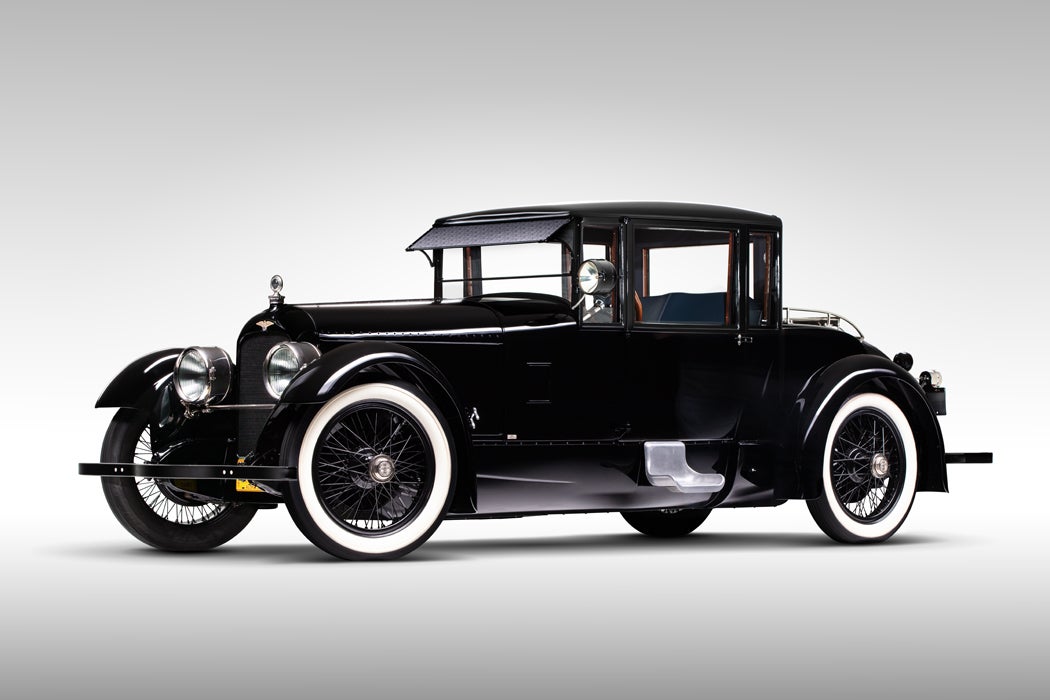 16_duesenberg-front-left-3q-preston-rose-hva.jpg