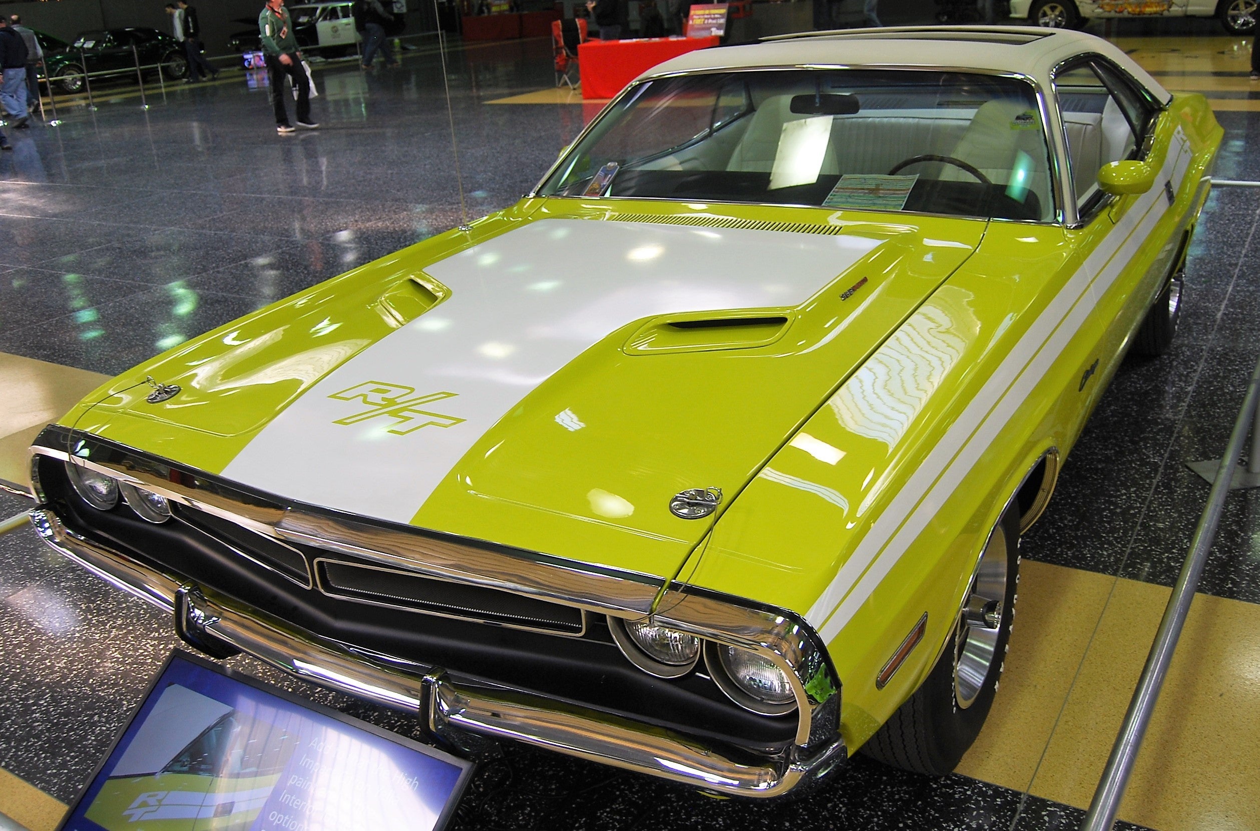 2020-09b-challenger-is-50-photo-03.jpg