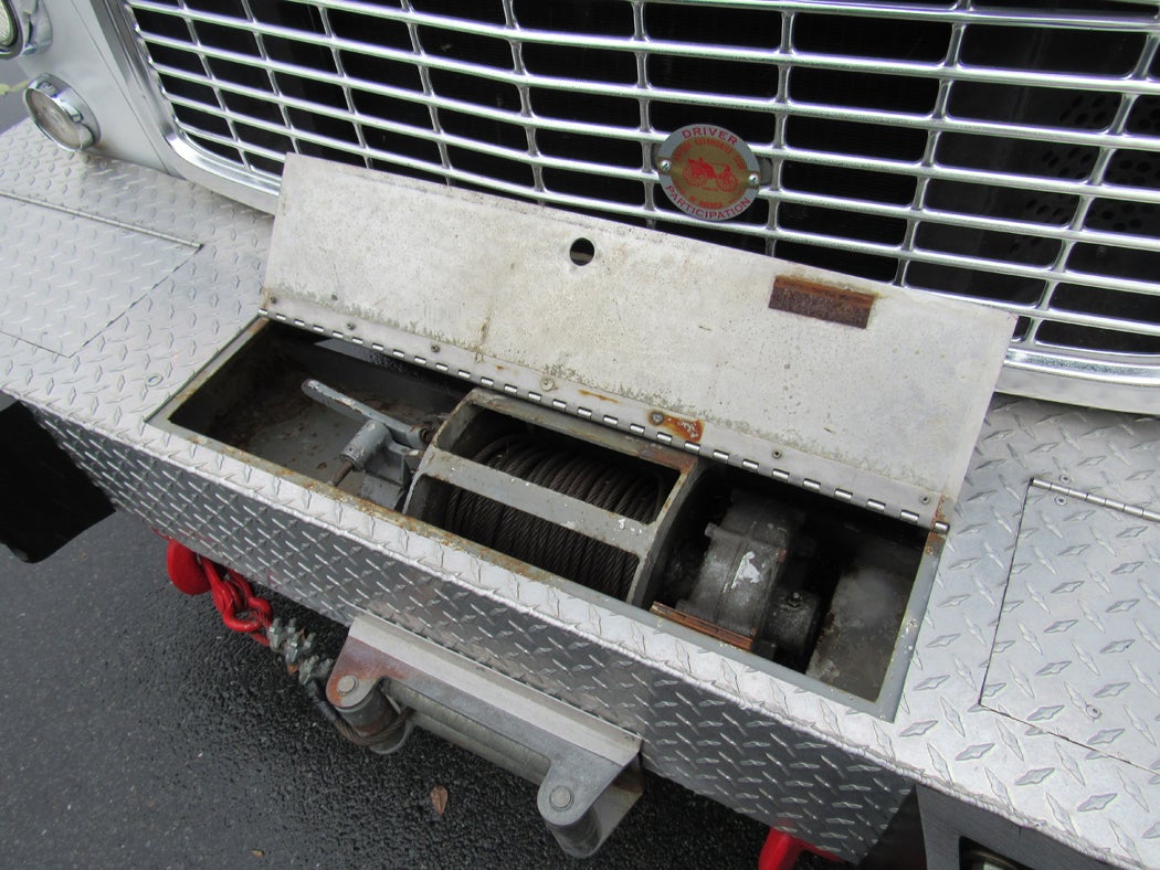 hidden-winch-front-bumper.jpg