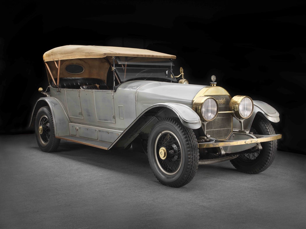 locomobile.jpg