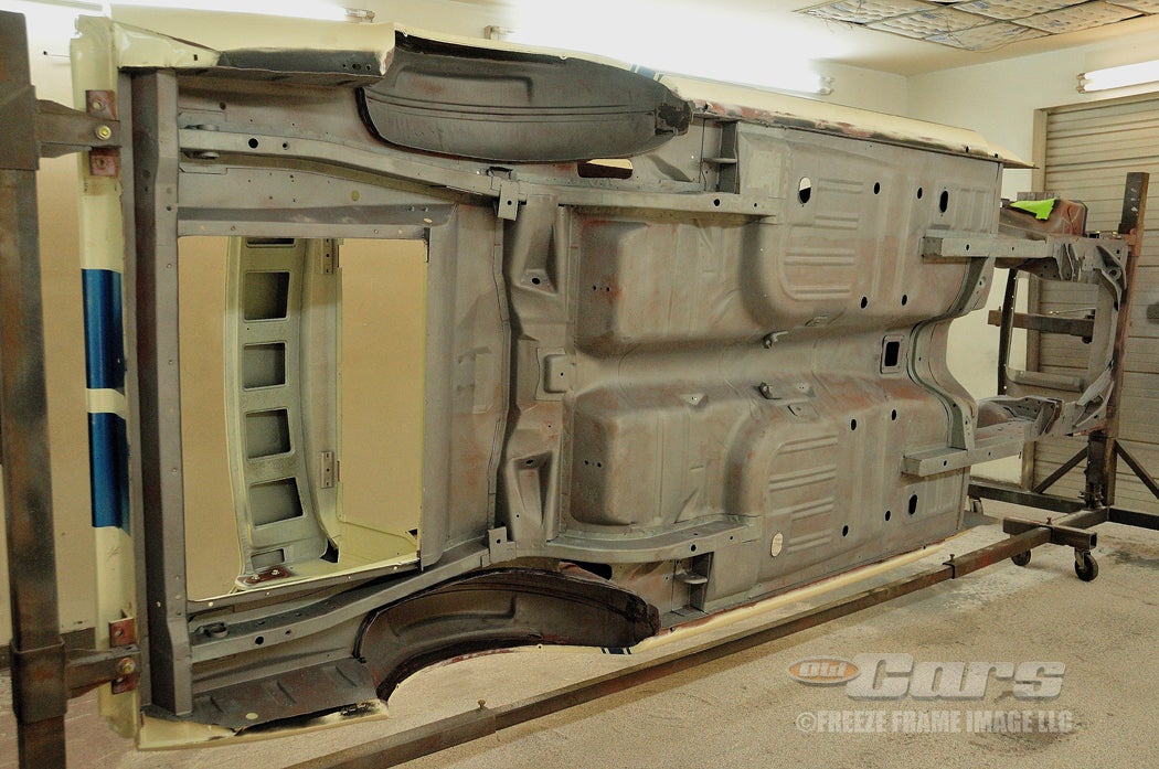 1965-gt350-003-media-blasted-a044.jpg