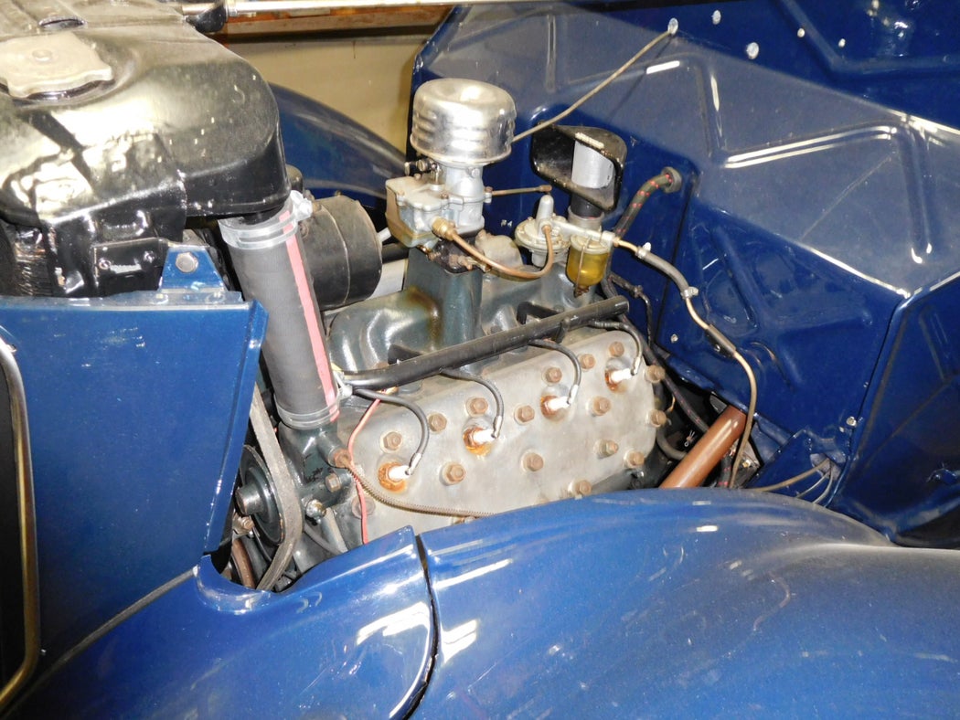 2019-32a-rare-roadster-photo-02.jpg