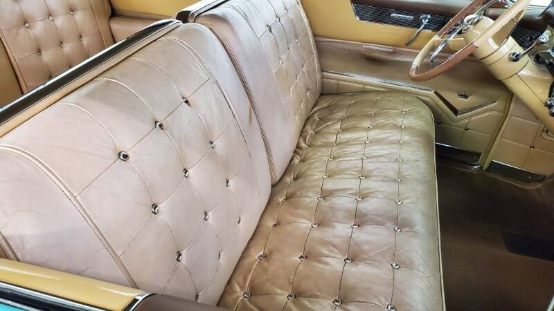 sophi-1955-cadillac-series-62-coupe-de-ville-w-special-order-eldorado-interior.jpg