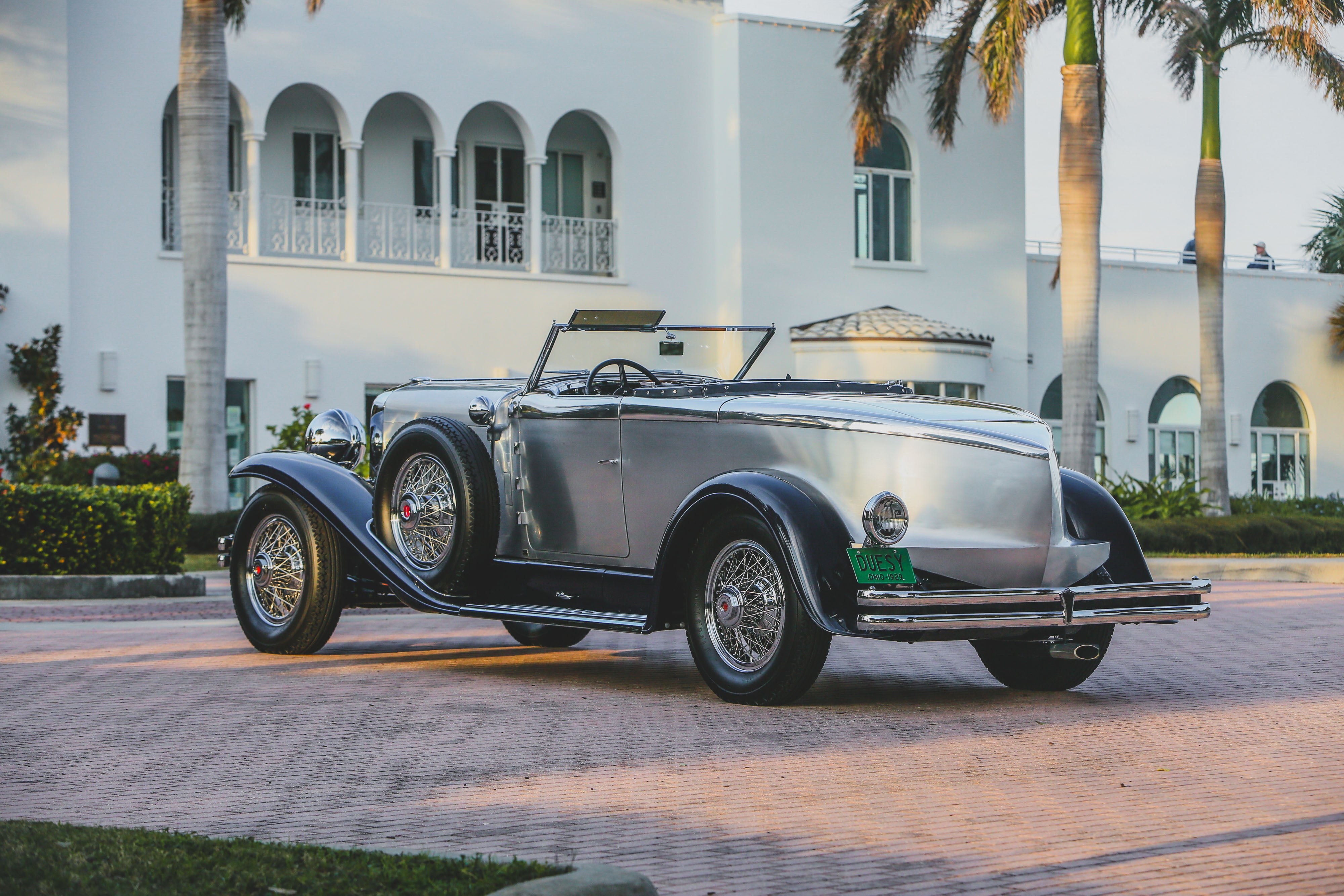1929-duesenberg-model-j-disappearing-top-torpedo-by-murphy-ryan-merrill-2021-courtesy-of-rm-sothebys-2.jpg