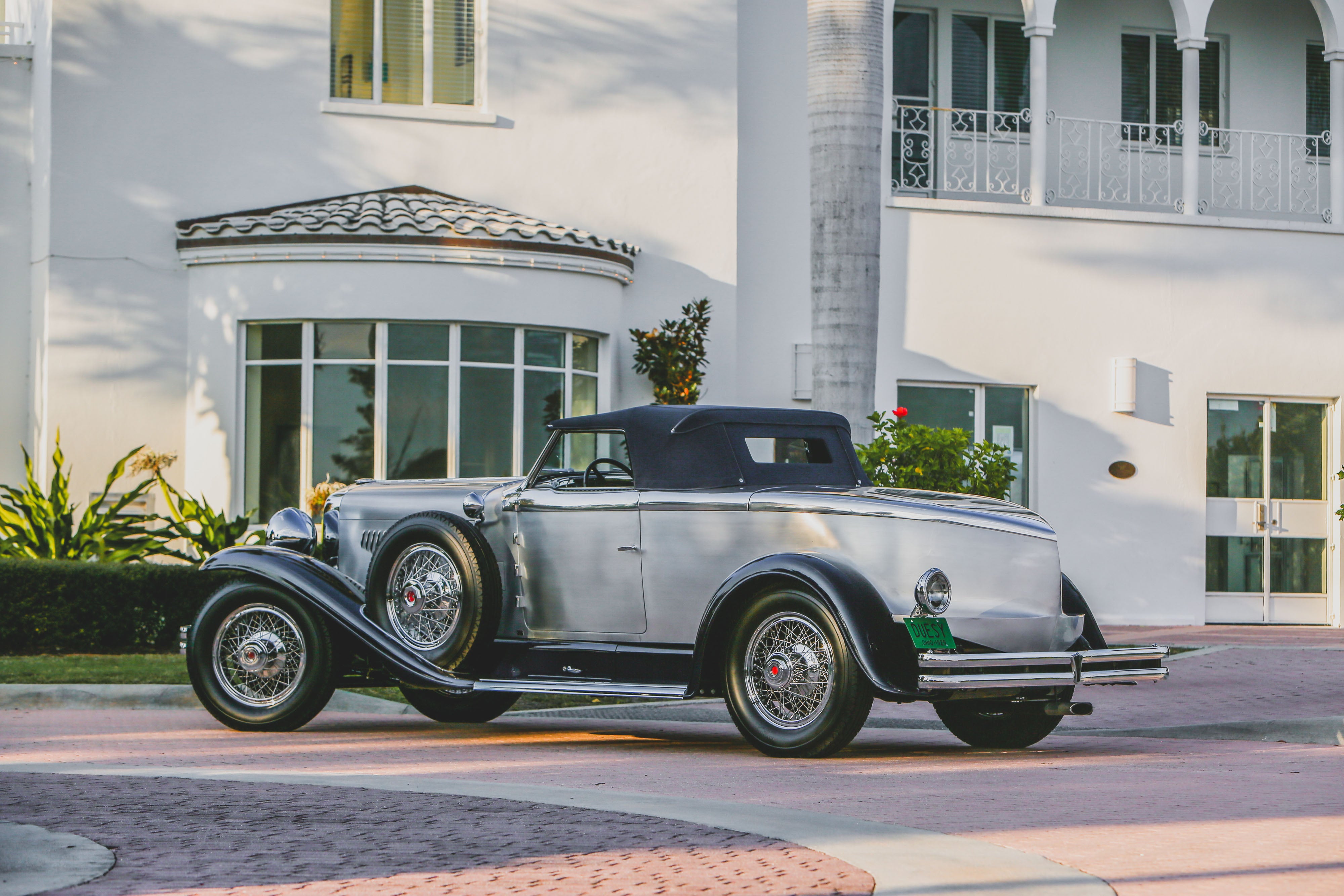 1929-duesenberg-model-j-disappearing-top-torpedo-by-murphy-ryan-merrill-2021-courtesy-of-rm-sothebys-9.jpg