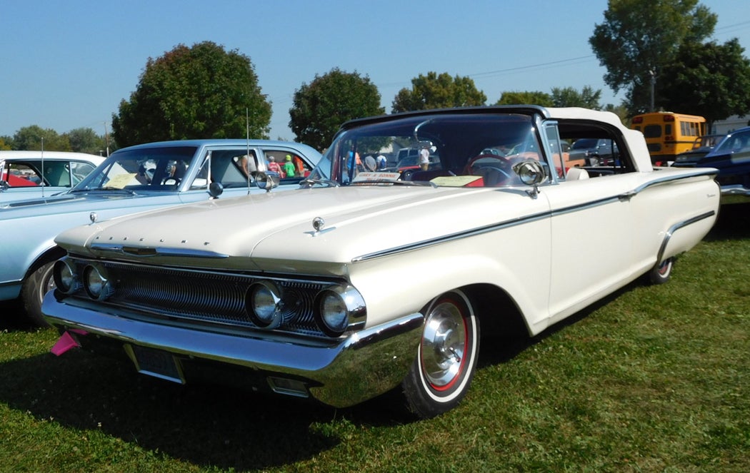 2021-07c-60-merc-conv-photo-01.jpg