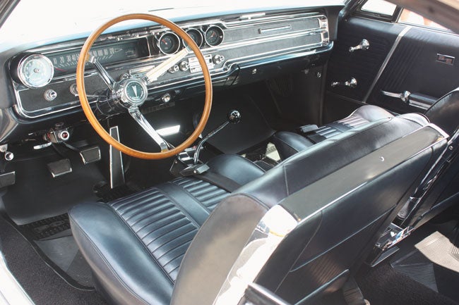 1965-442-interior1.jpg
