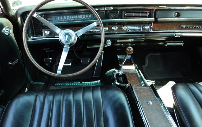 1968-grand-prix-interior1.jpg