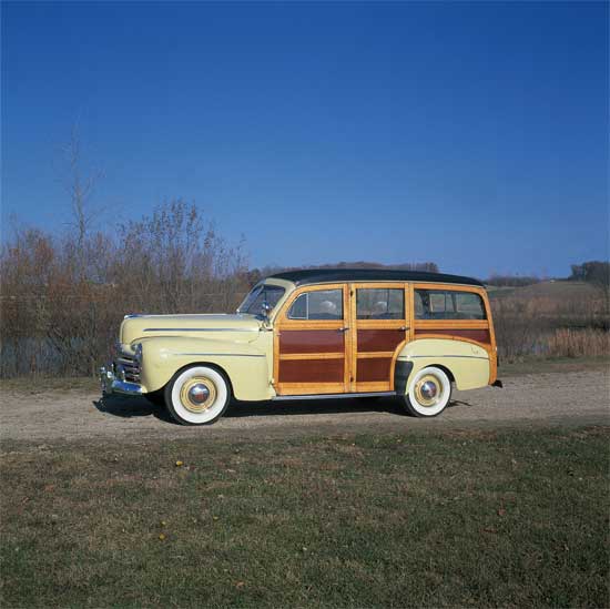 Car of the Week: 1946 Ford Super Deluxe 'Woodie' - Old Cars Weekly