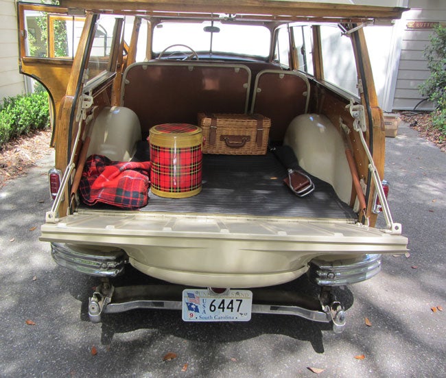 1949-plymouth-open-back.jpg