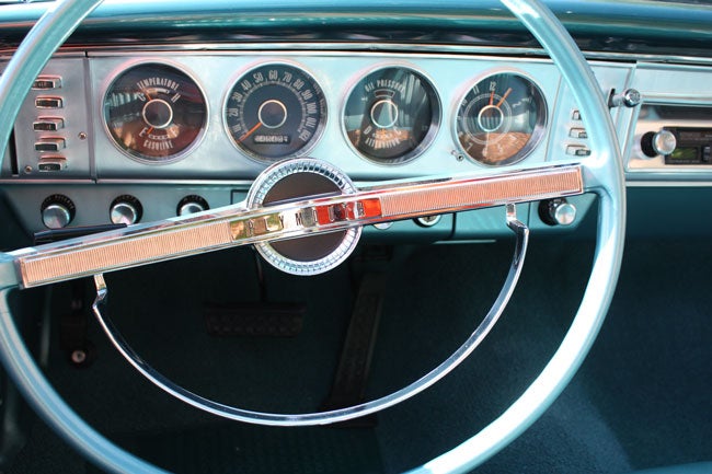 1964-plymouth-fury-dash1.jpg