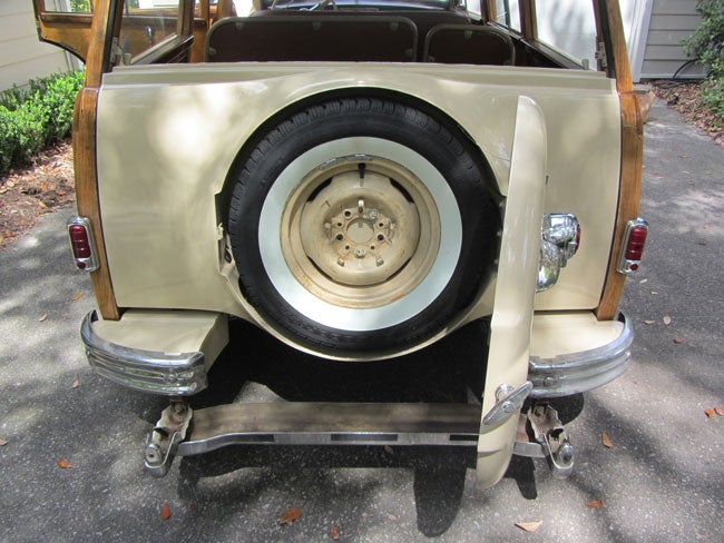 1949-plymouth-hatch2x.jpg