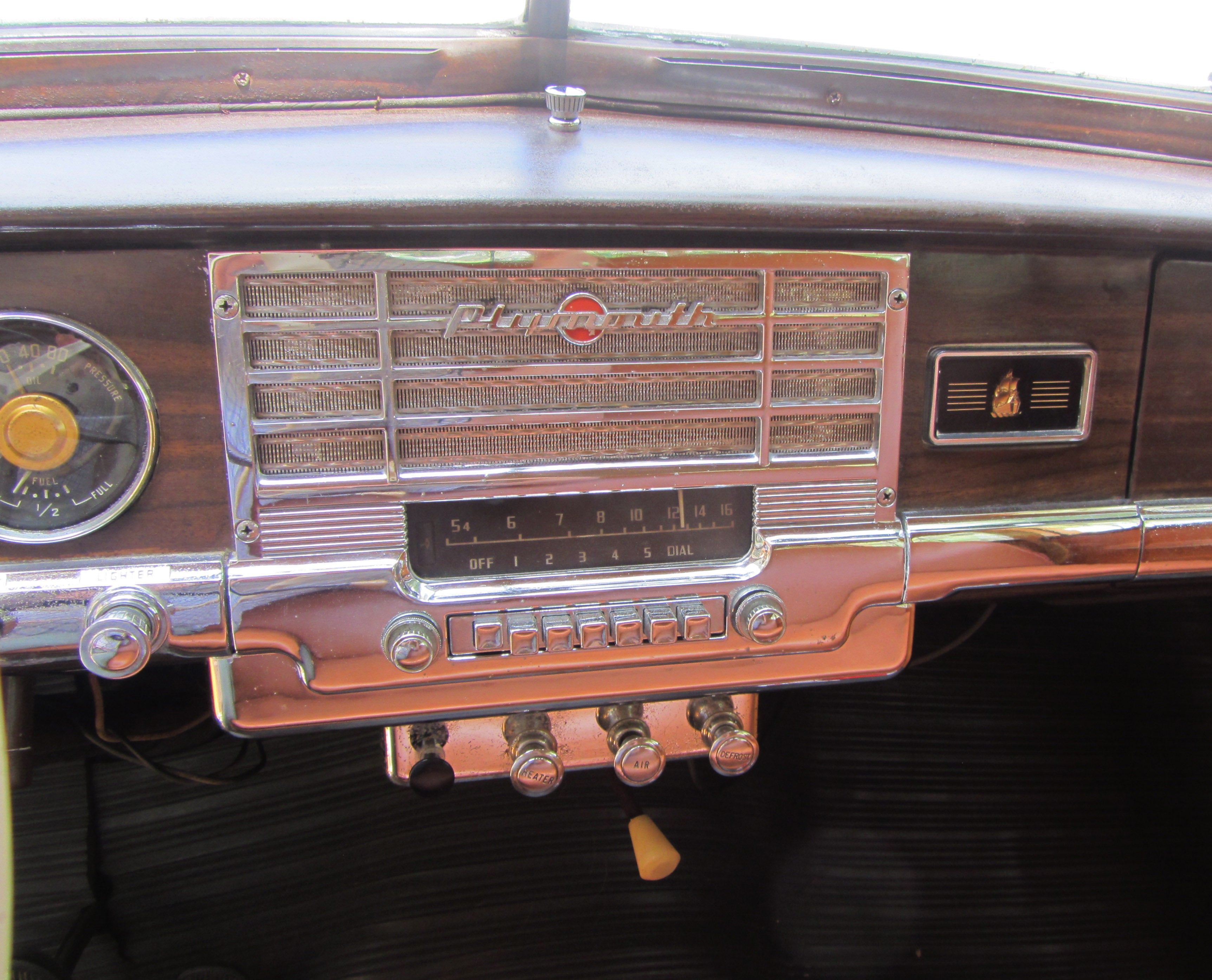 1949-plymouth-radiox.jpg