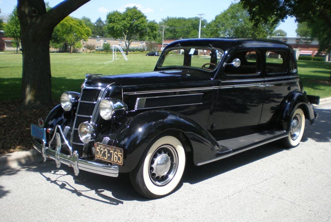 1935-chrysler-main1.jpg