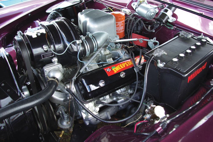 1958-golden-hawk-engine.jpg