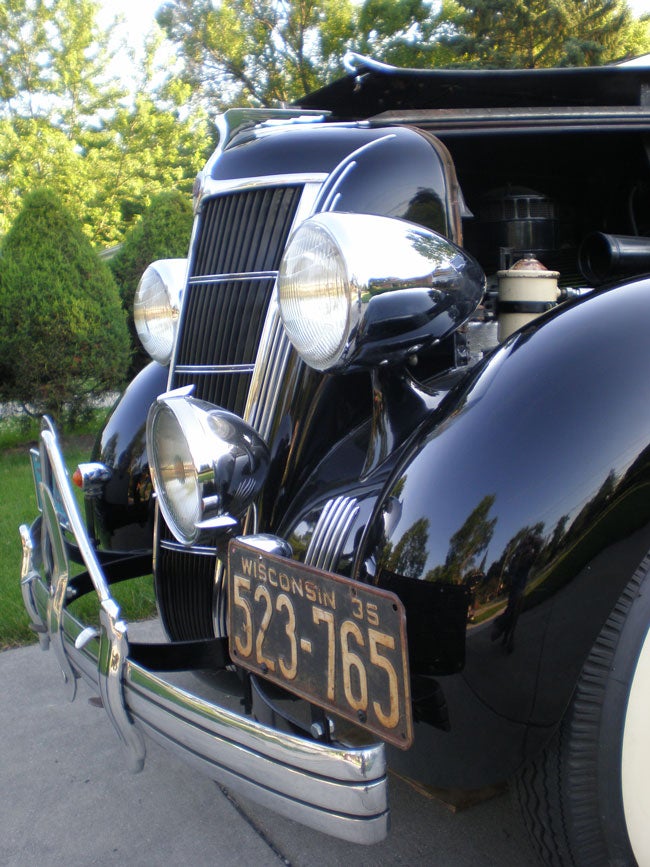 1935-chrysler-grille2.jpg