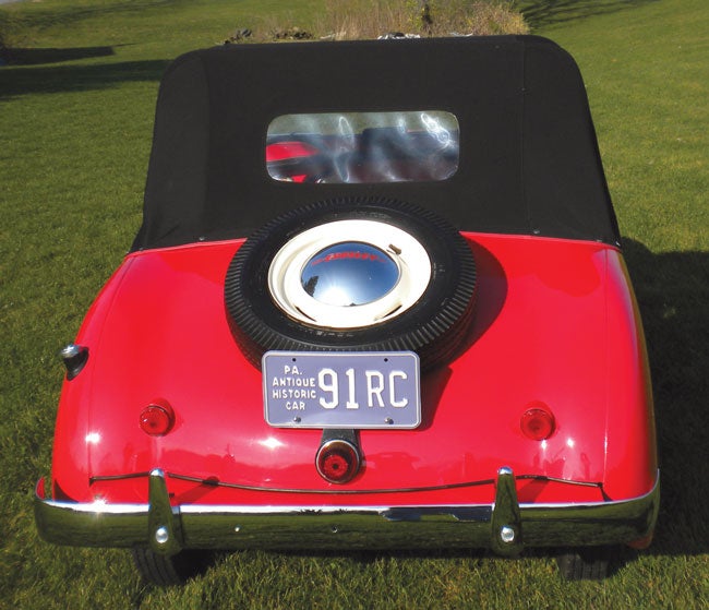 1951-crosley-hot-shot-rear.jpg