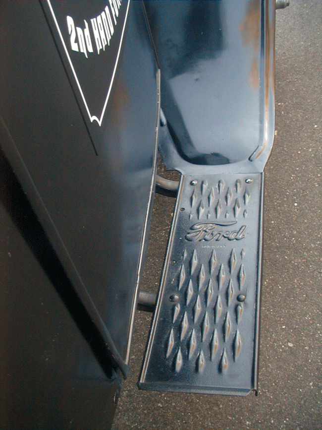 1926-ford-tt-step.gif