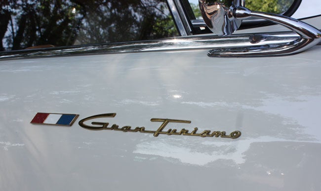 1963-gt-hawk-badge4.jpg