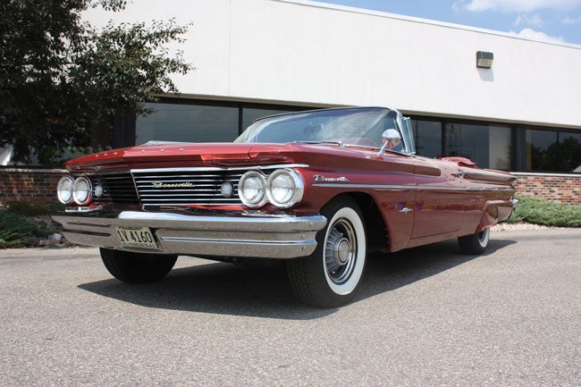 1960-bonneville-low-front.jpg