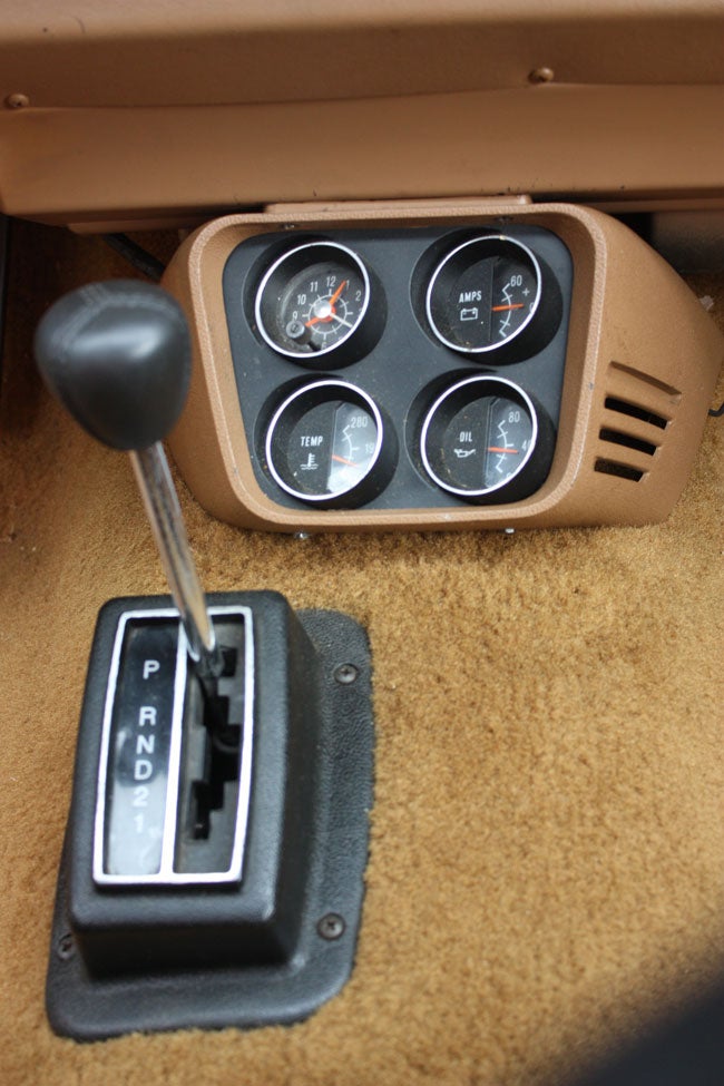 1977-amc-hornet-shifter.jpg