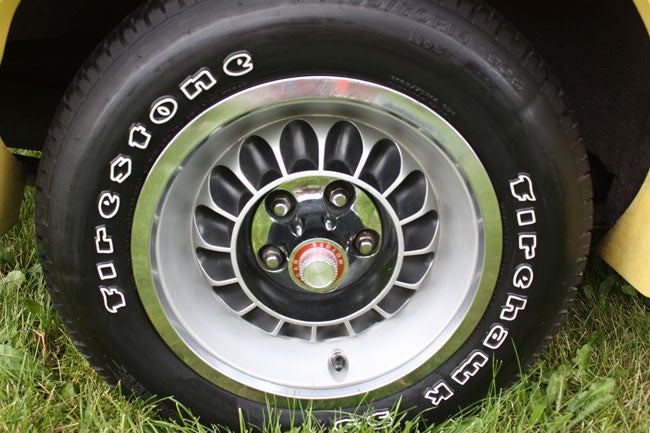1977-amc-hornet-wheel.jpg