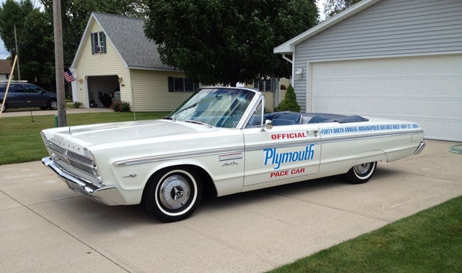 Car of the Week: 1965 Plymouth Sport Fury Indy Pace Car - Old Cars