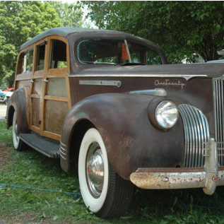 1941-packard-woodie-wagon.png?