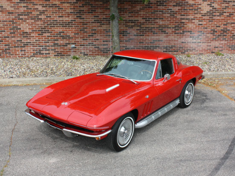 1965-chevrolet-corvette.png?