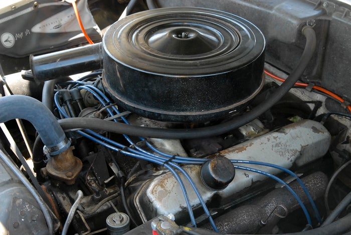 dodge-royal-engine.jpg