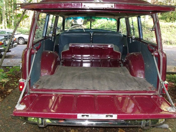 1952-plymouth-suburban-6.jpg