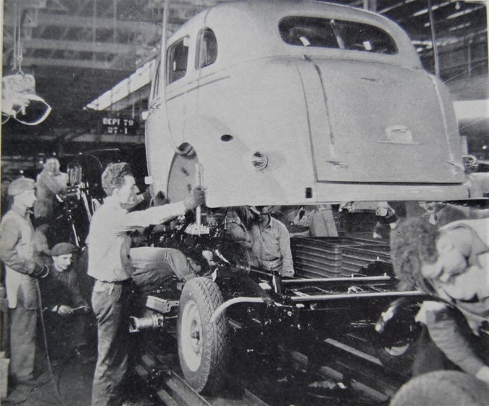 2020-20b-chrysler-factory-story-photo-05.jpg