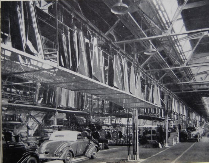 2020-20b-chrysler-factory-story-photo-06.jpg