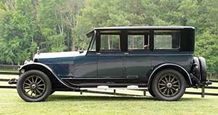 1922-lincoln-model-118-limousine.jpg