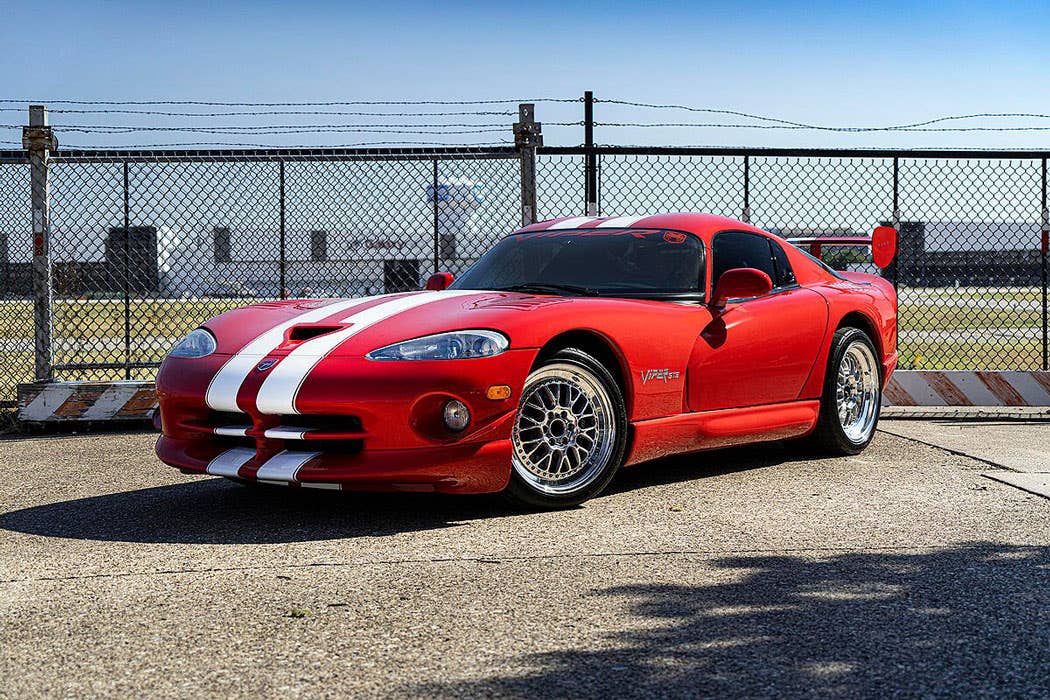 1999-dodge-viper-gts.jpg