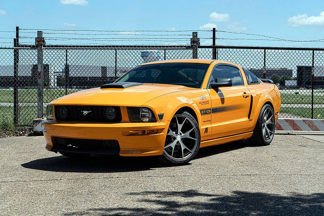2008-ford-mustang-gt-cs.jpg