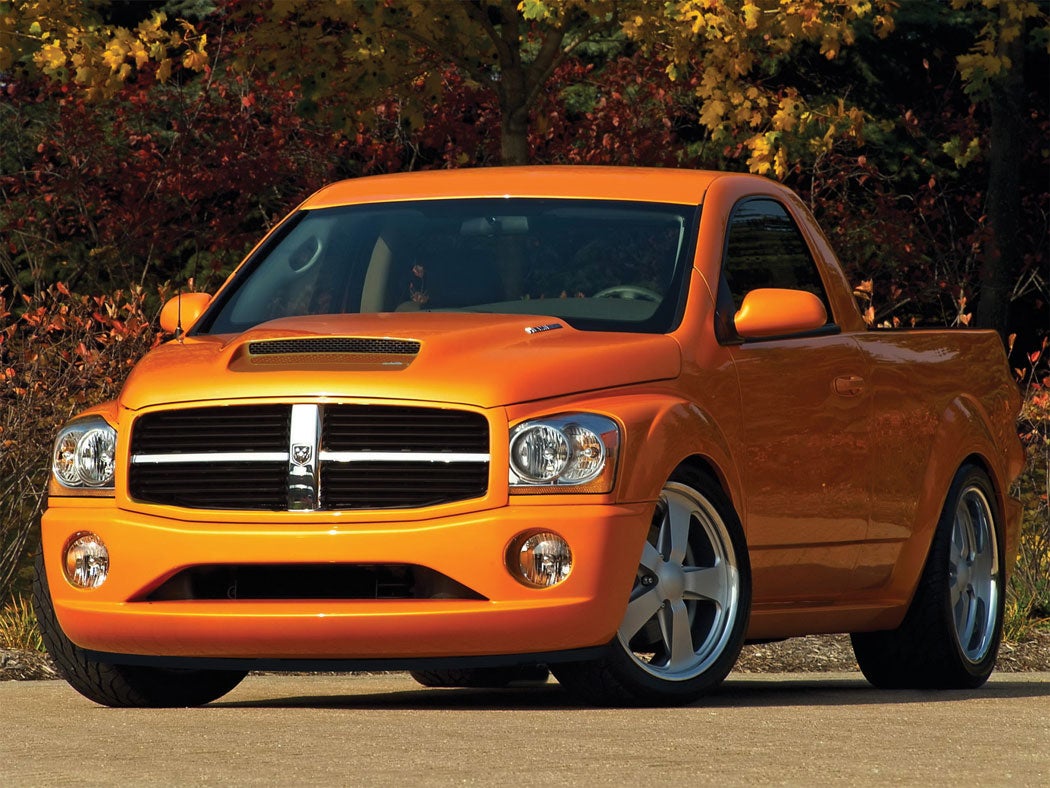 2004-dodge-durango-dude-concept_01.jpg