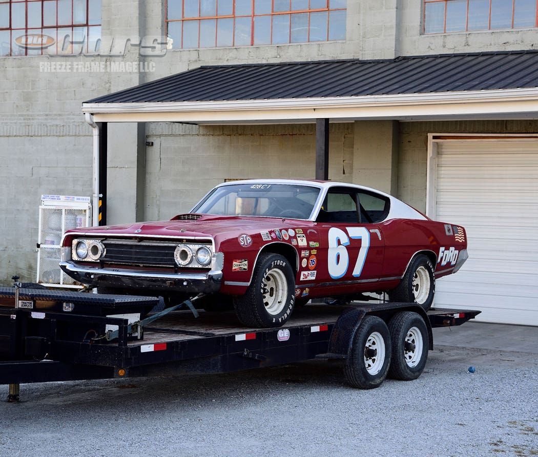 1969-ford-torino-race-car-a111.jpg