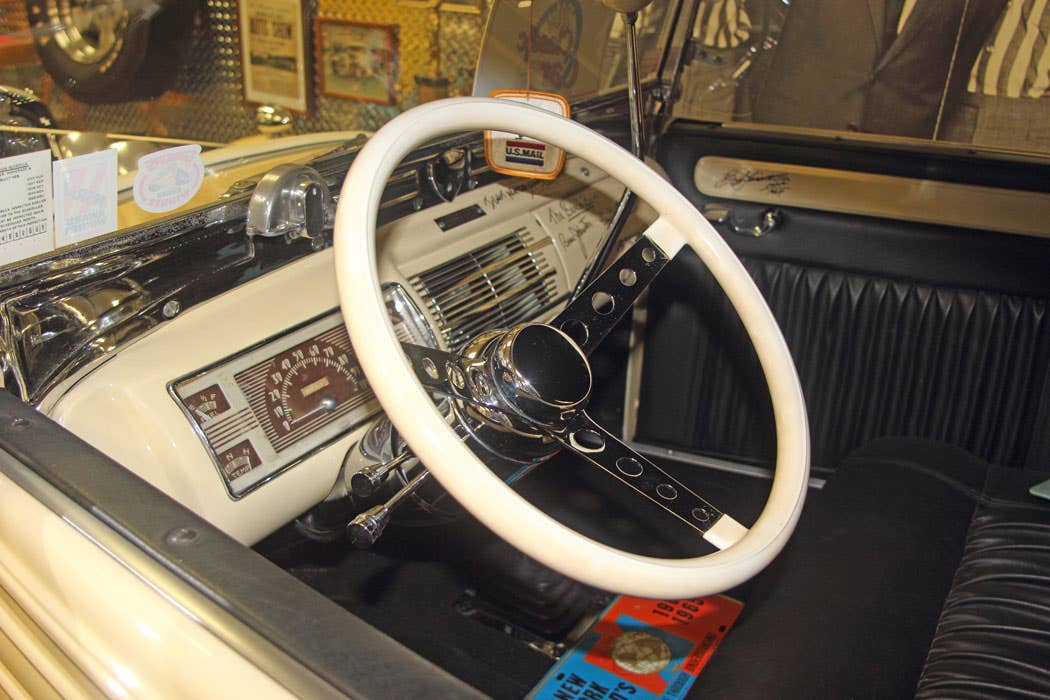 mp-6-25-21-beach-boys-car-pix-1.jpg