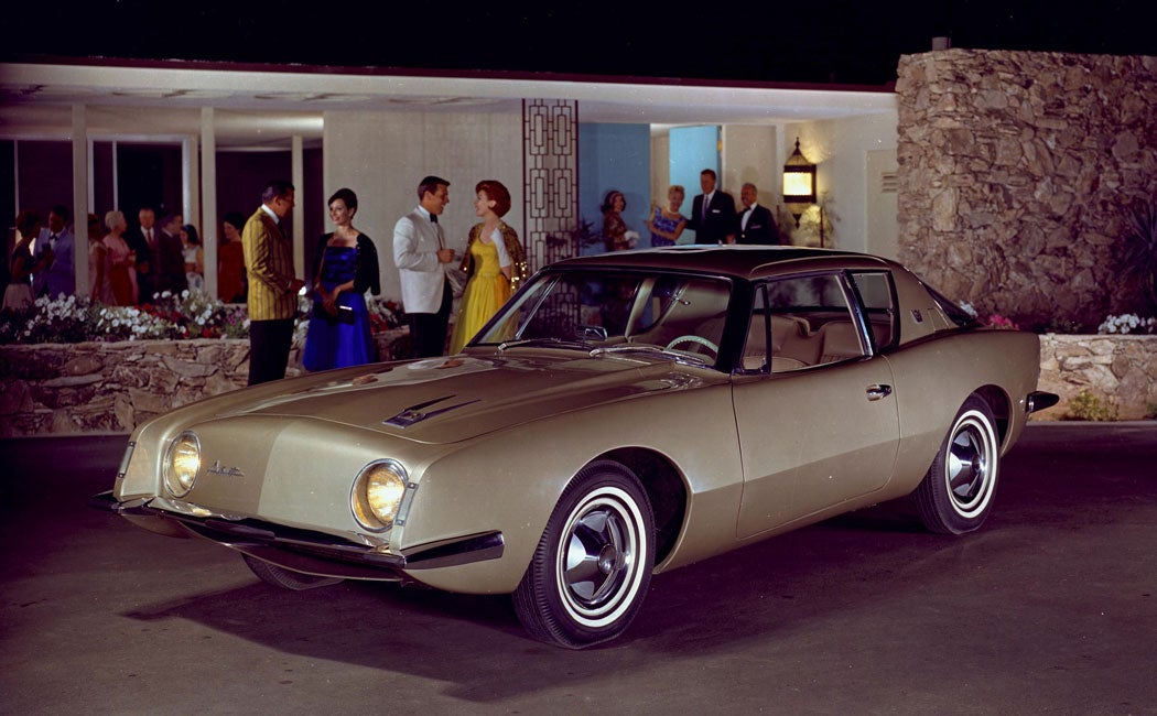 avanti-palm-springs-resize.jpg
