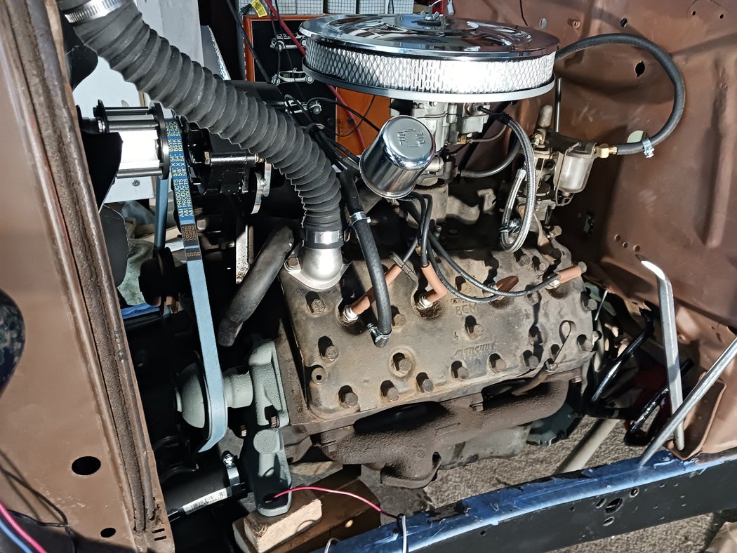 1934-ford-pickup-engine.jpg