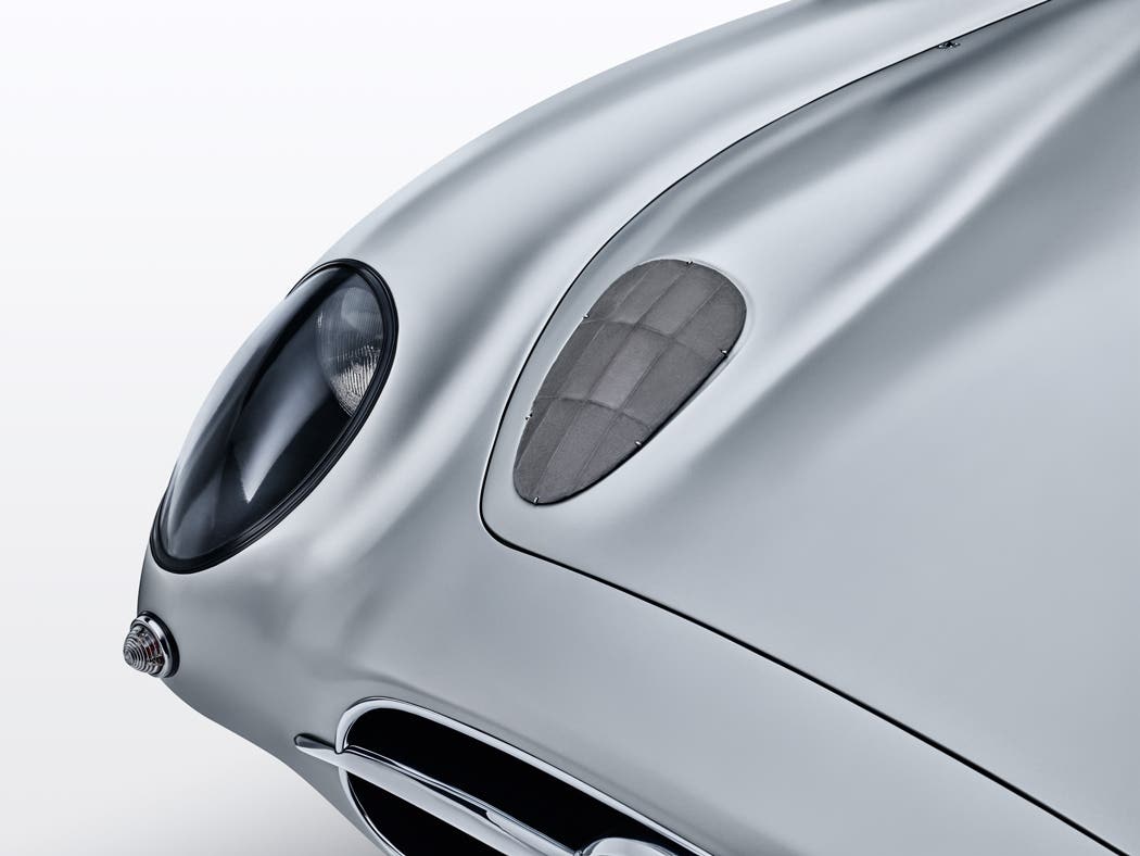 saf_mb_slr300_sideshots_01_0132_rev-f_icv2.jpg