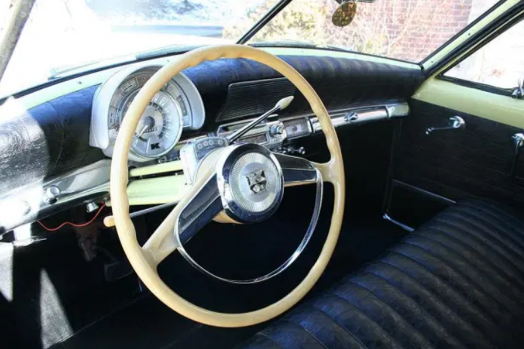 this-1951-kaiser-deluxe-sedan-features-golden-dragon-4.png