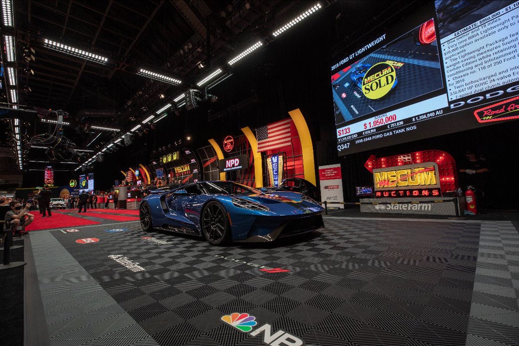 2019-ford-gt-lightweight.jpg