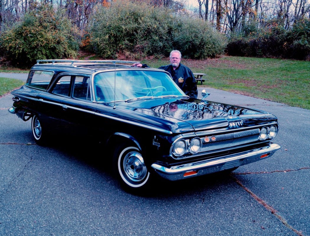 1963-dodge-880-9-pass-wagon-2.jpg