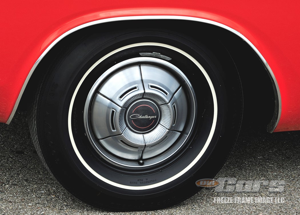 1970-dodge-challenger-rt-440-six-pack-a155.jpg