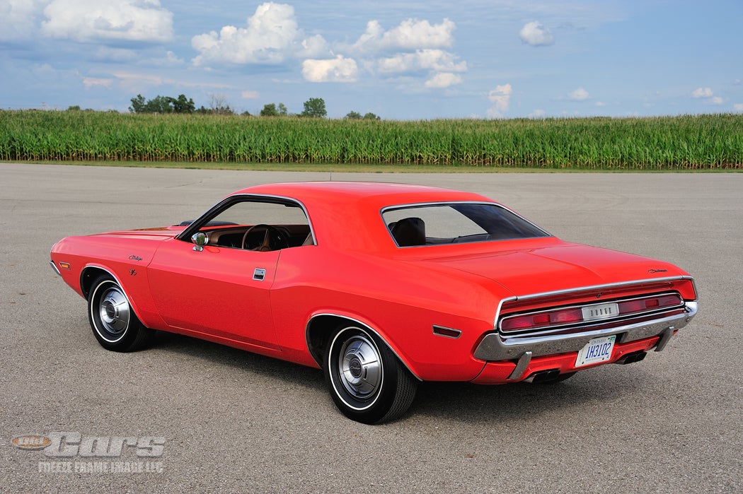 1970-dodge-challenger-rt-440-six-pack-a404.jpg