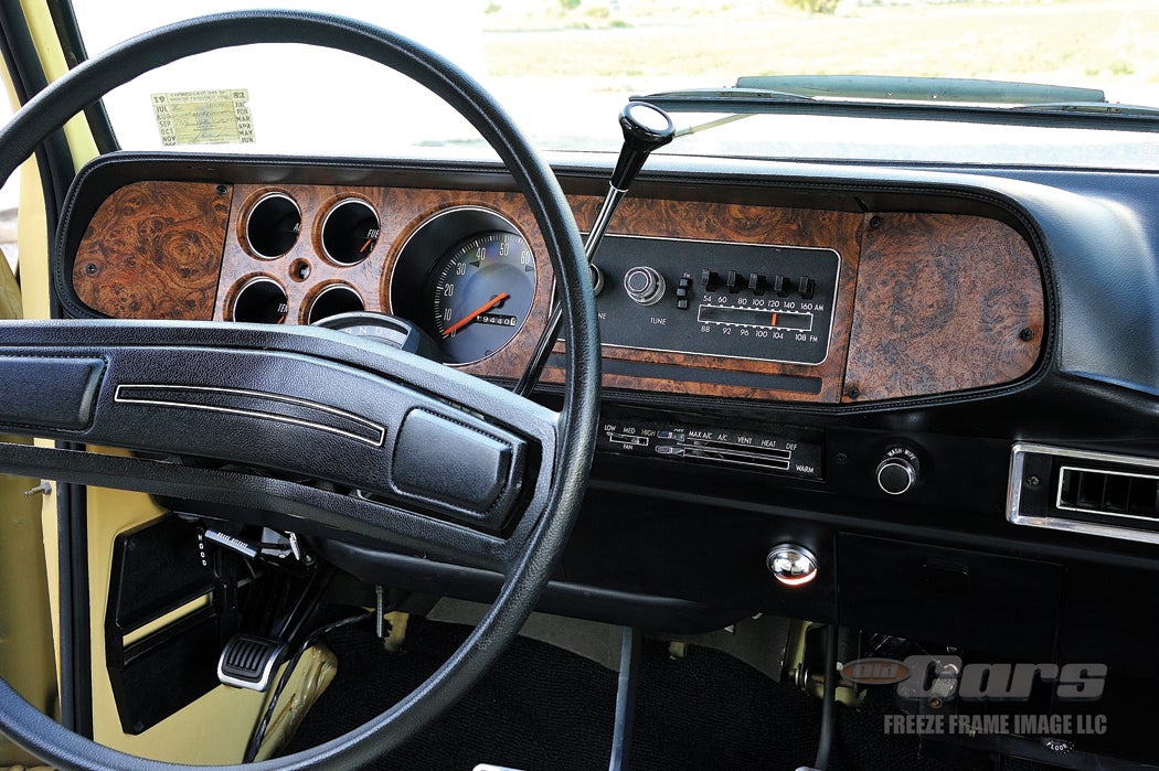 1976-plymouth-trail-duster-sport-a636.jpg