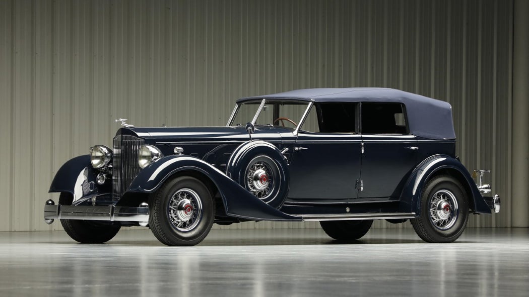 1934-packard-twelve-individual-custom-.jpg